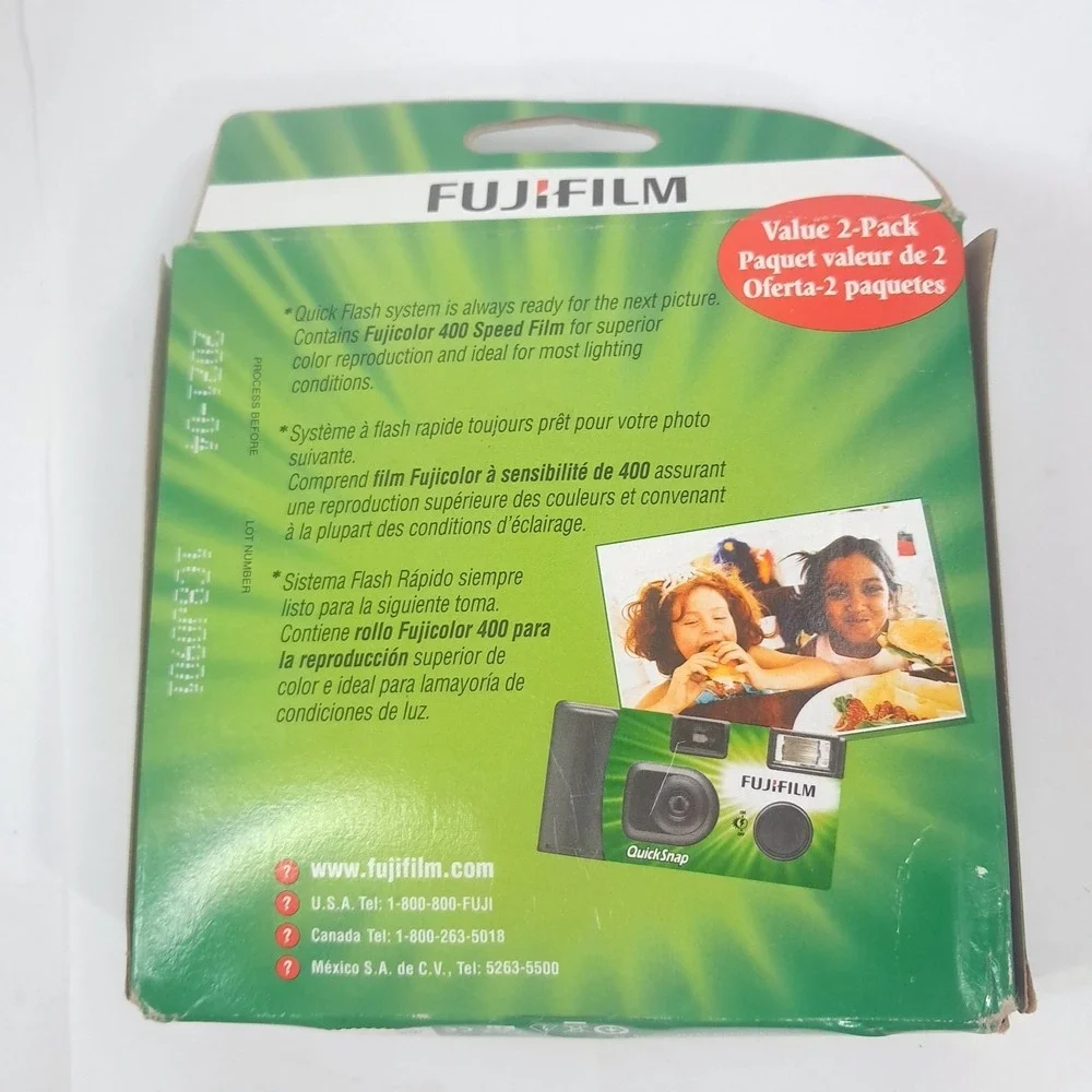 Fujifilm QuickSnap Flash Camera set 2 film cameras 27 exp each Exp 2021 READ
